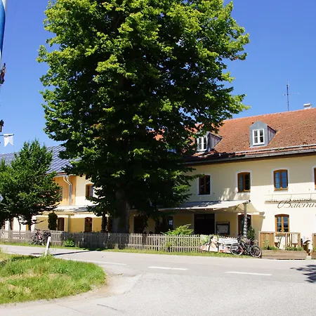 Szálloda & 3*